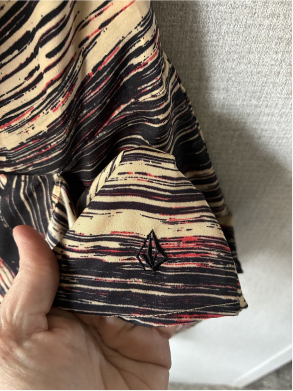 Volcom Womens Strapless Mini Dress Black Stripped Cocktail Size M - Picture 4 of 5